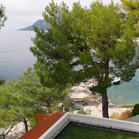 In With Sea View, Terrace, Air Conditioning, Wi-fi